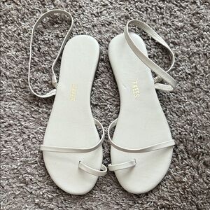 Tkees leather sandals